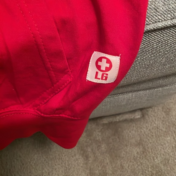 Red Lifeguard sweatshirt - Picture 3 of 4